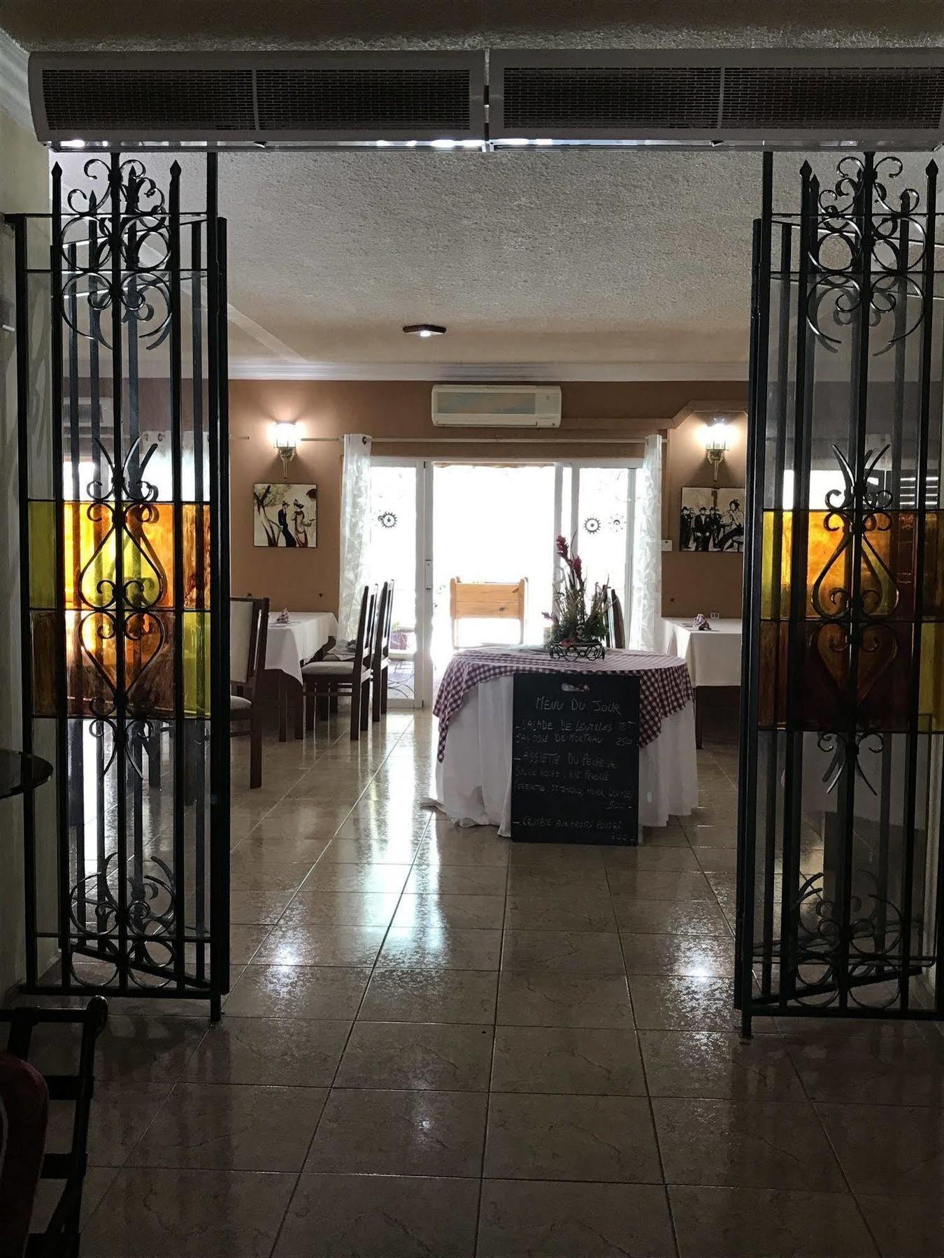 Le Saint Georges Hotel Port Louis Kültér fotó